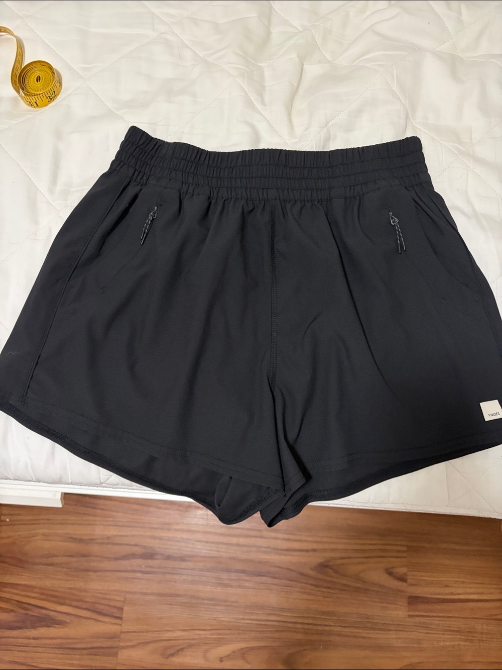 Vuori Black Athletic Zip-Pocket Villa short